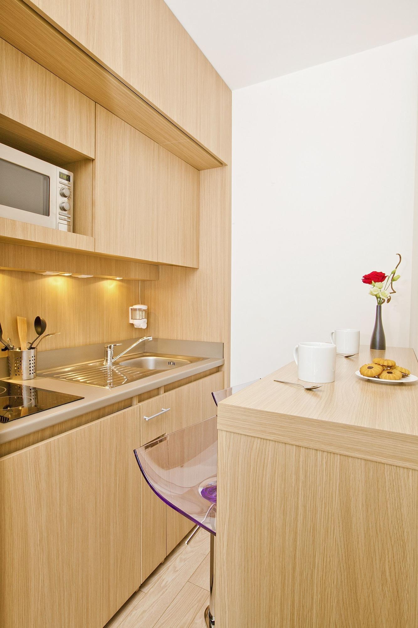 Residhome Carrieres La Defense Eksteriør billede
