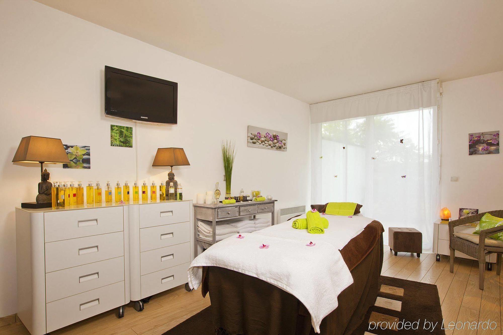 Residhome Carrieres La Defense Eksteriør billede