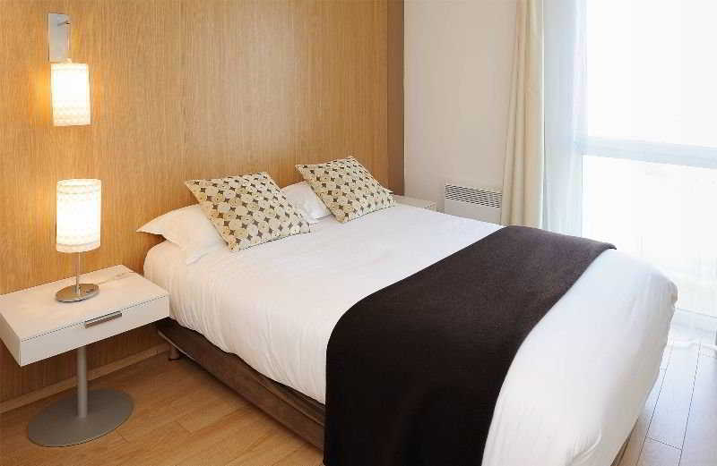 Residhome Carrieres La Defense Værelse billede